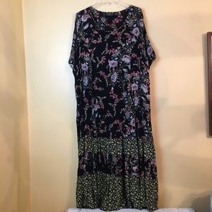 lola p clothing website